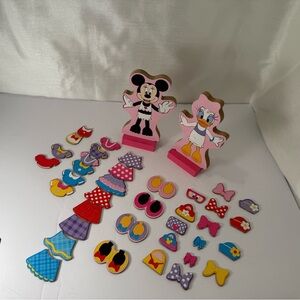 Disney Minnie And Daisy Magnetic Dress Up Wood Dolls Melissa And Doug